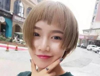 二次元短发发型