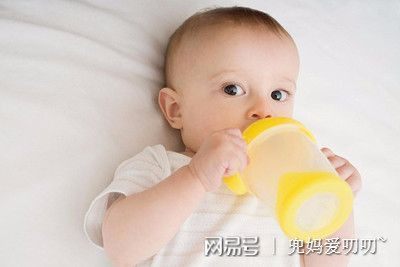 八个月宝宝喝多少奶粉