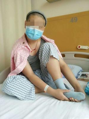梦见自己在输液