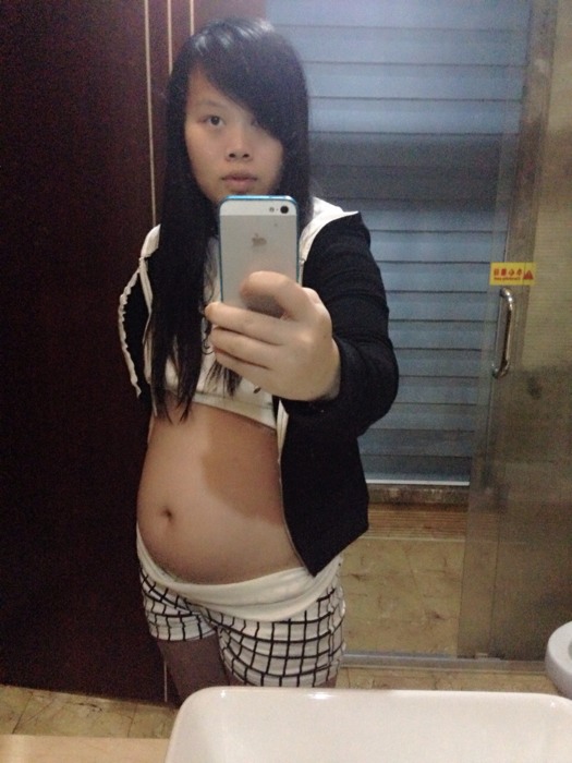 4个月孕妇肚子有多大