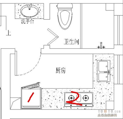 卫生间和厨房门对着
