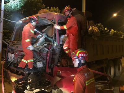 武汉交通事故报警电话