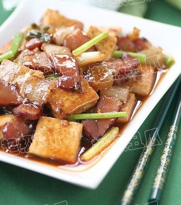 腊肉豆腐做法大全家常菜