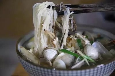 干香菇炒鱼饼
