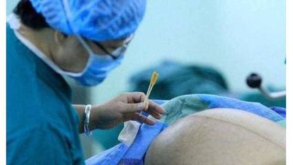 梦见自己怀男孩
