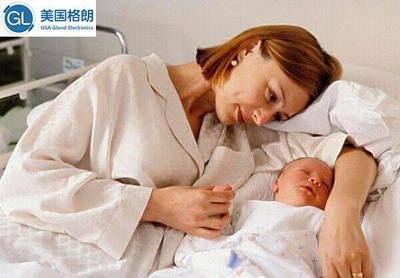 怀孕还能喂母乳吗