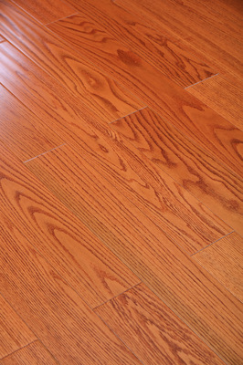 百嘉信地板