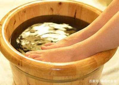 脚腕酸软是怎么回事