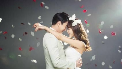 属猴女婚配