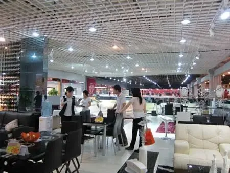 英皇线上娱乐展会现场展示智能健康设备与数据平台