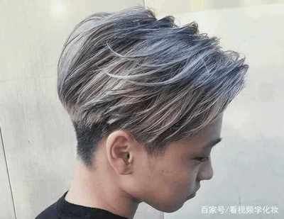 男生中发发型