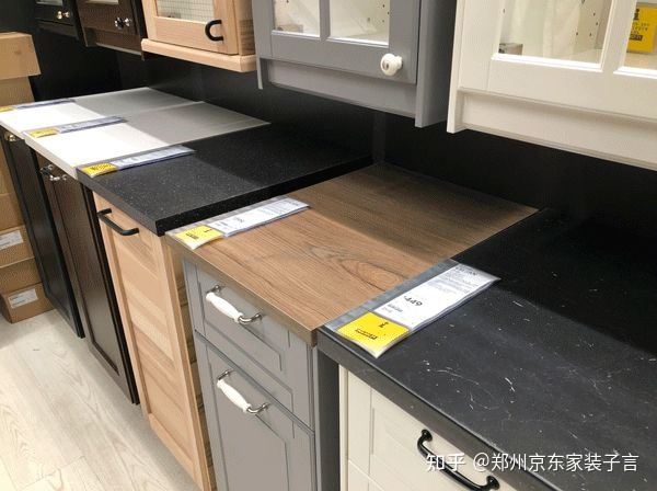 定制的橱柜都有背板吗