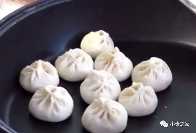 白菜香菇牛肉包子的做法