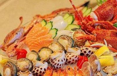 宝宝几个月可以吃海鲜