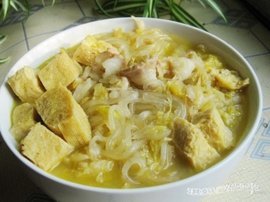 酸菜豆腐