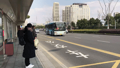 北京国际会展中心公交车站
