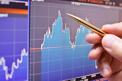 全球金市：金价持稳，市场等待美