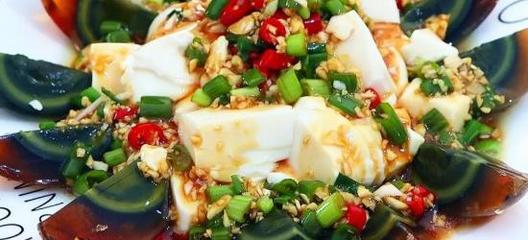 内脂豆腐凉拌