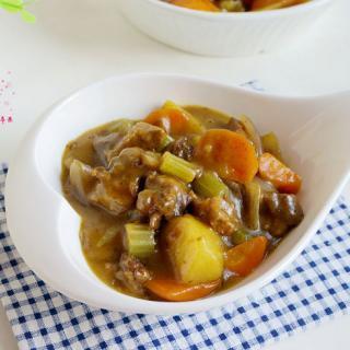 孕妇可以吃咖喱牛肉吗