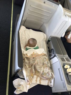 4个月婴儿能坐飞机吗