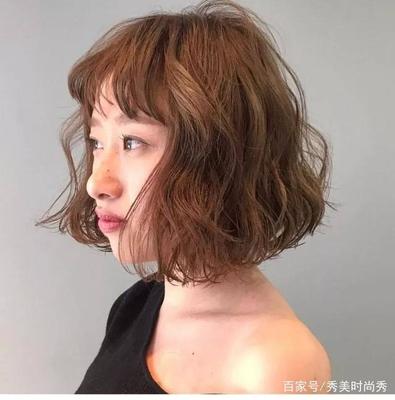 小清新中长发型