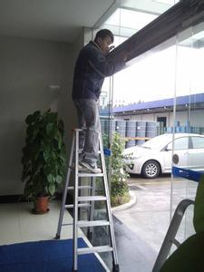 玻璃移门维修