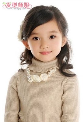 小学生发型女生长发