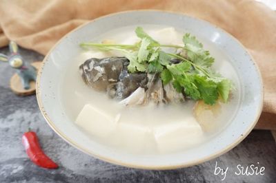 鱼头豆腐汤可以放香菜吗