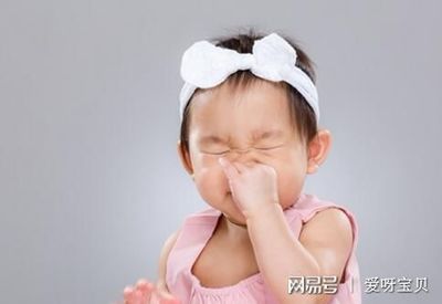 宝宝打喷嚏是冷吗