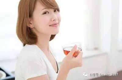 用什么泡水排痘痘