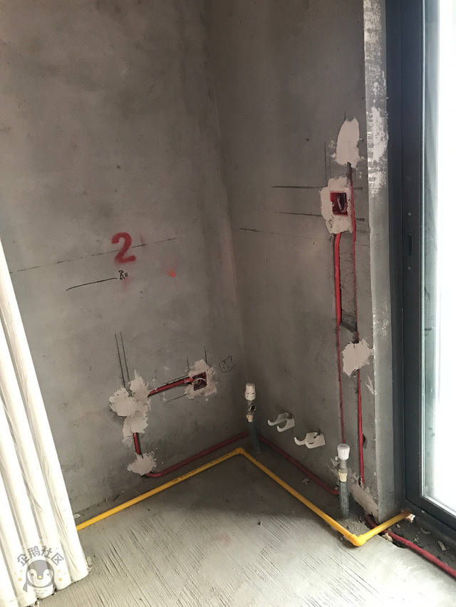 厨房在水电中预留多少插座