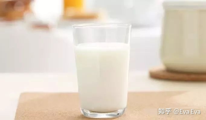 喝纯奶好还是喝奶粉好