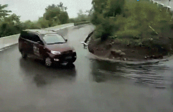 完美漂移外挂怎么开