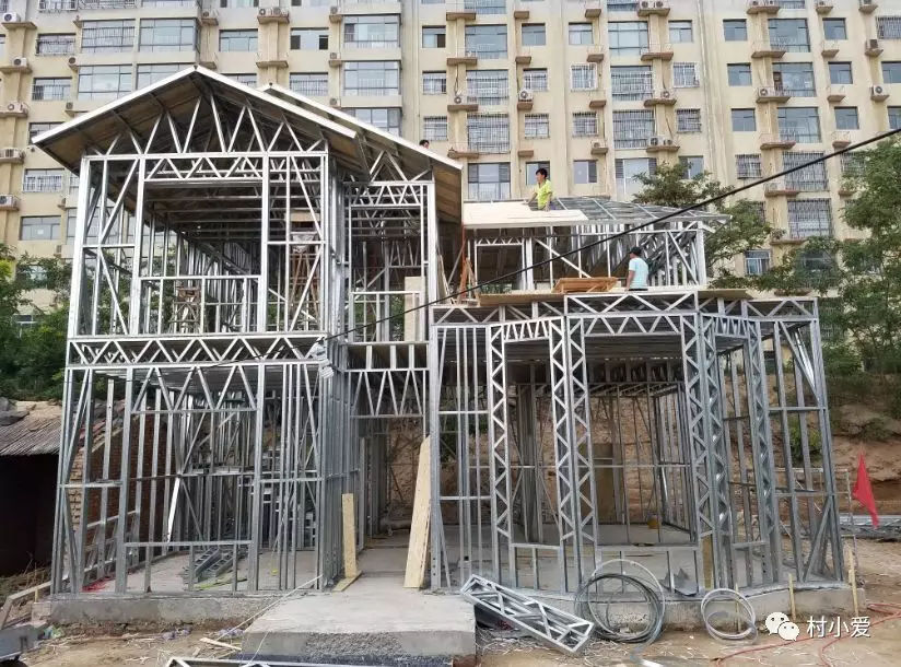 轻钢别墅屋面顶做法