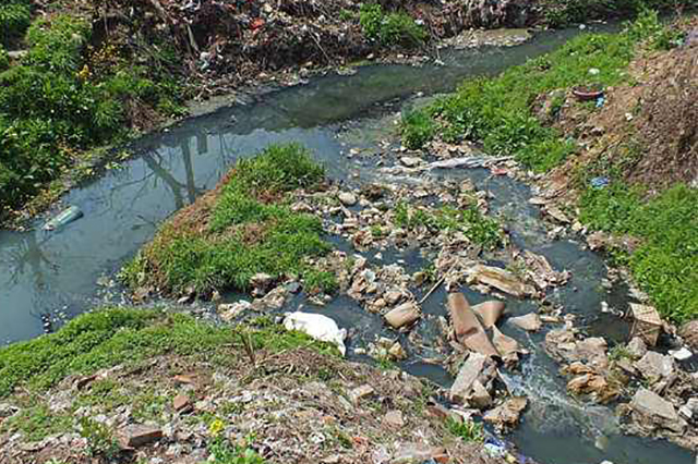 怎么描述水被污染