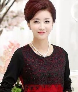 五十岁女人什么发型好看