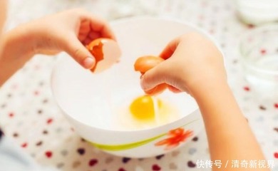 鸡蛋清敷面膜