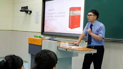 想学法律从哪入手啊