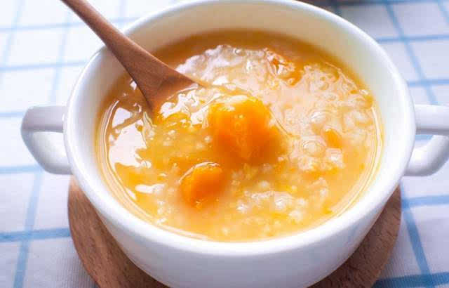 宝宝小米南瓜粥的做法