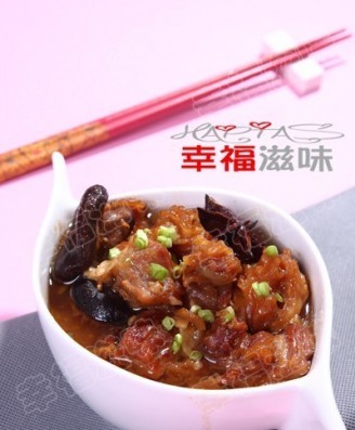 酱焖香菇牛腩