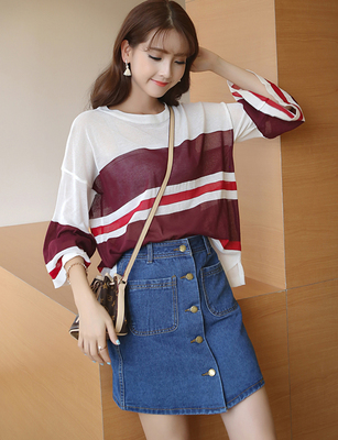 棒球服女搭配