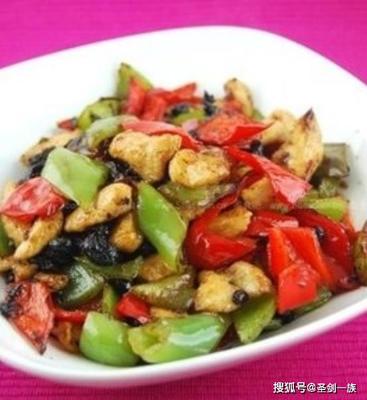 红烧青椒鸡肉的做法大全家常