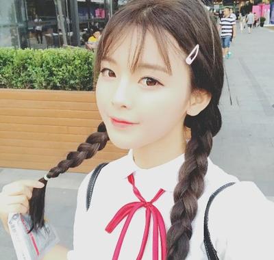 二次元刘海适合马尾吗