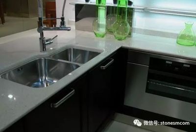 家装橱柜柜体为什么没石材