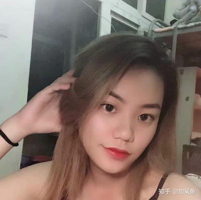 塌鼻子 短发