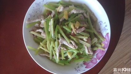 长痘痘能吃青菜么