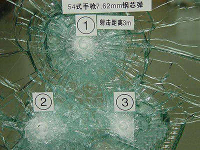 钢化玻璃容易碎吗
