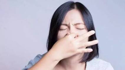 经期很臭味是怎么回事