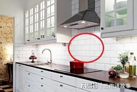 厨房扣板防水防火吗