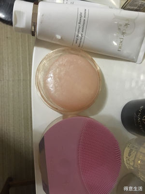 卸妆水不用化妆棉